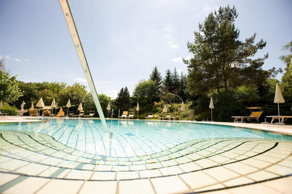 Thermenhotel Stoiser Fürstenfeld Exteriér fotografie